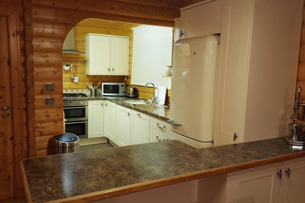 Alpine Lodge 1, Kippford, Dalbeattie Exterior photo